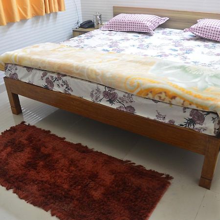 גרייטר נוידה Shiv Shakti Guest House מראה חיצוני תמונה