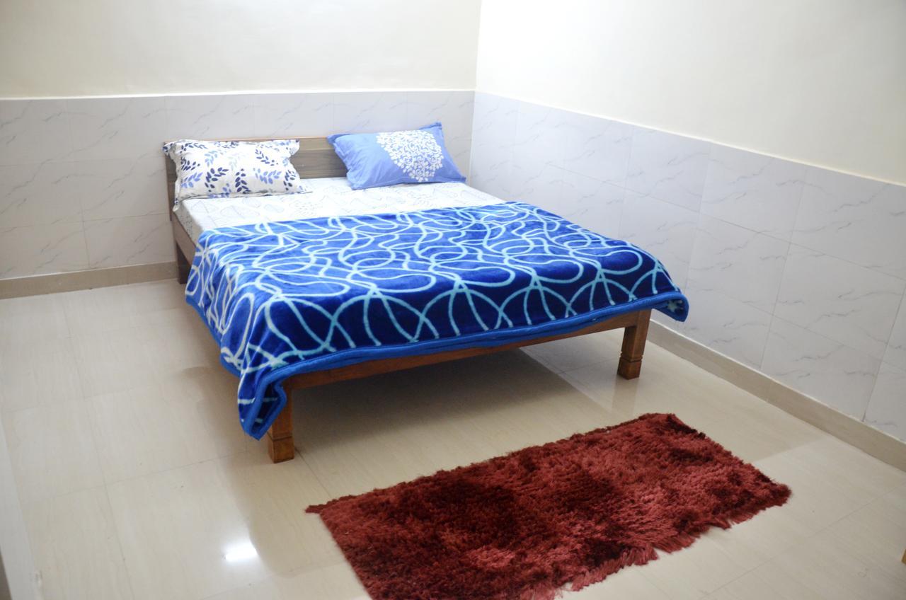 גרייטר נוידה Shiv Shakti Guest House מראה חיצוני תמונה
